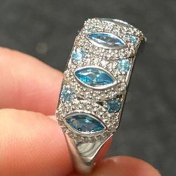 STERLING SILVER LONDON BLUE TOPAZ RING, SZ 9.5 - Picture 4 of 9